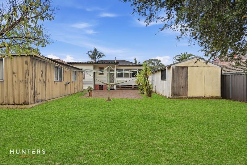 6 Edna Avenue, Toongabbie