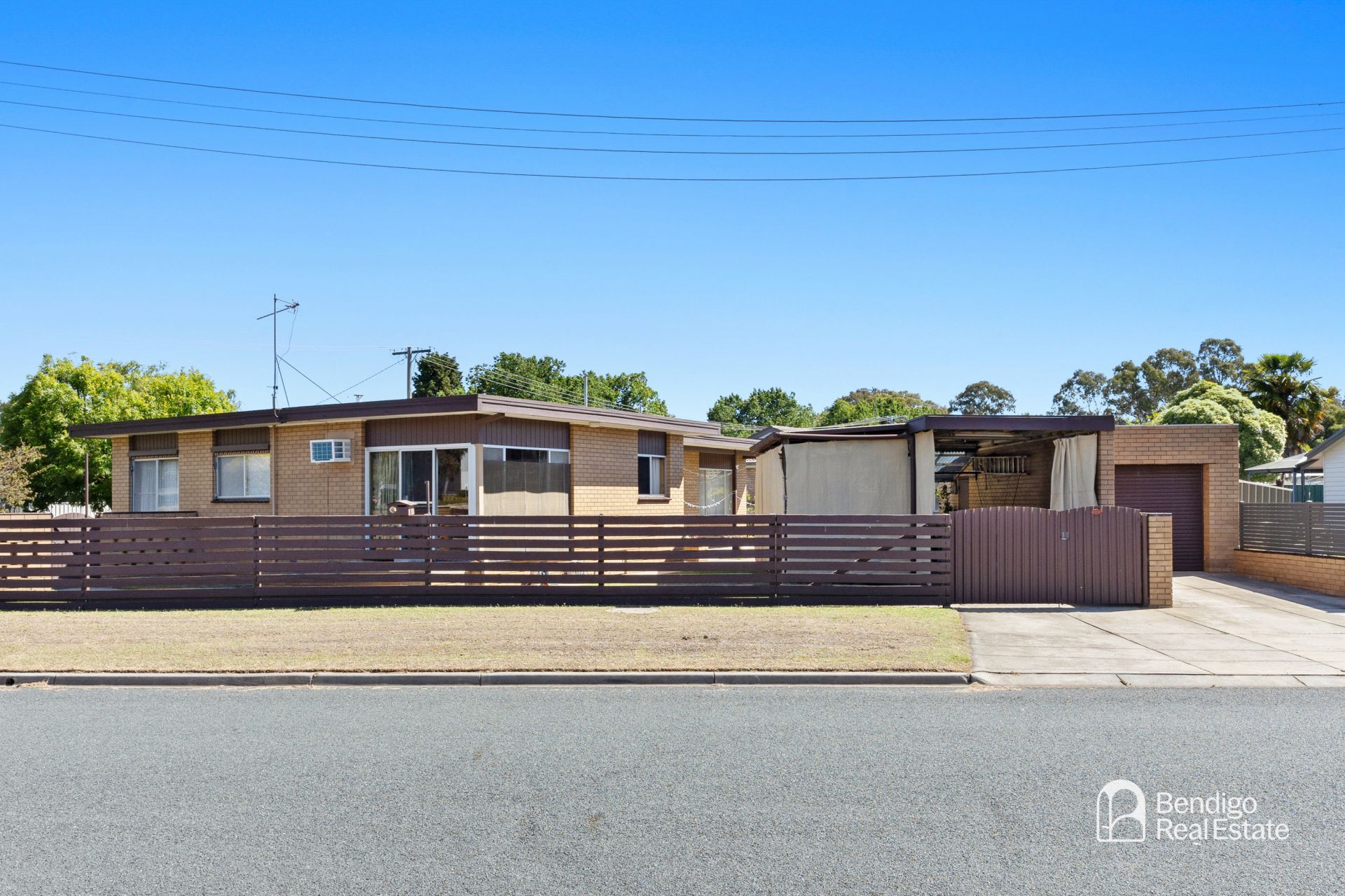 2 Crusoe Road Kangaroo Flat VIC, Flat - Thumbnail 2
