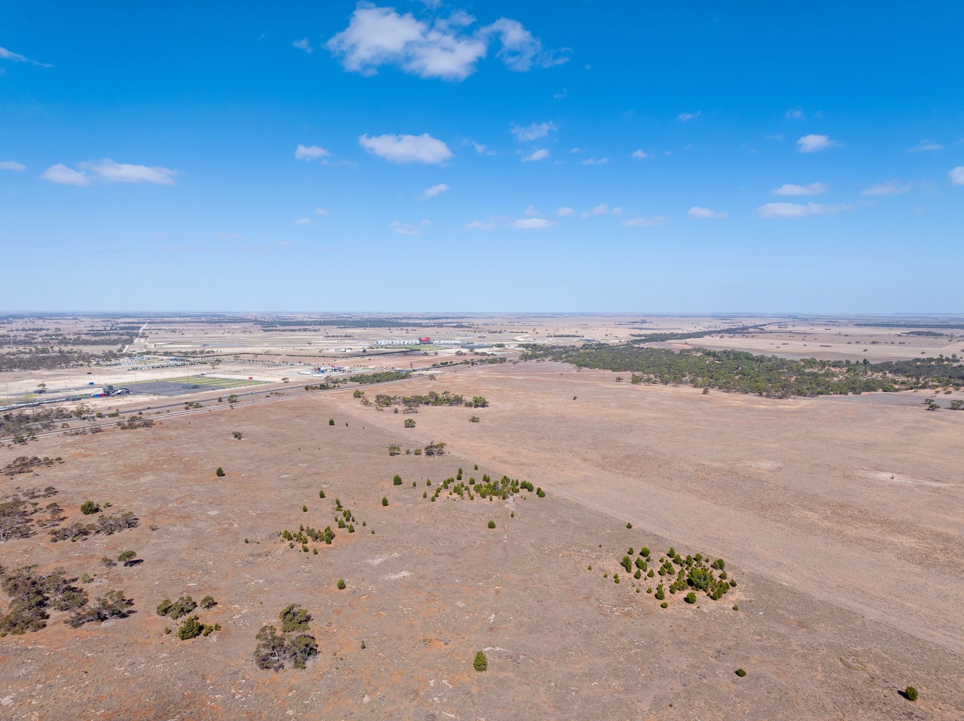 279 Dukes Highway Tailem Bend SA, 279 Dukes Highway Tailem Bend - Thumbnail 3