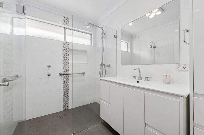 Pagewood, Pagewood, Pagewood - Thumbnail 7