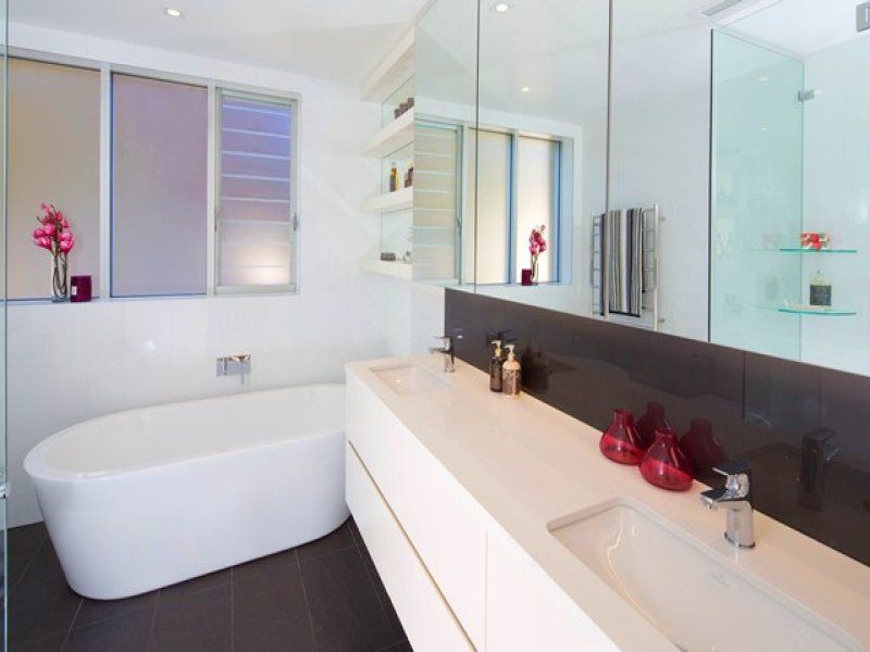 302/8-12 Parramatta Street, CRONULLA, Cronulla - Thumbnail 2