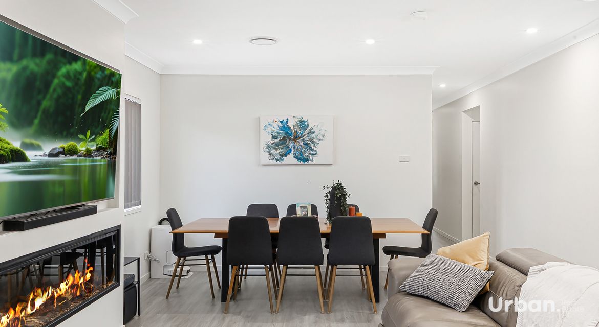 Colebee 50 Sandalwood Crescent