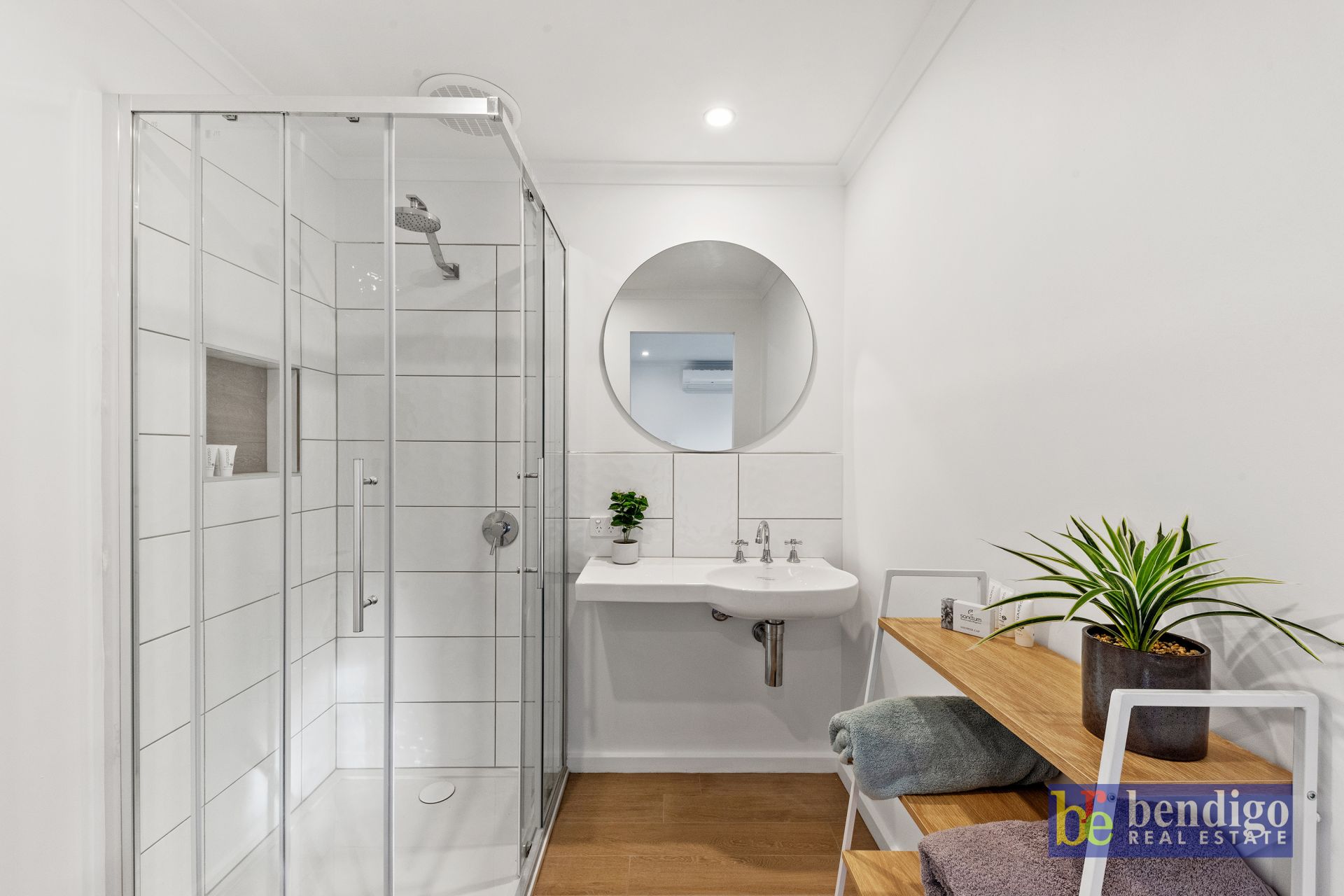 33 Alamein Court Golden Square VIC, Square - Thumbnail 5