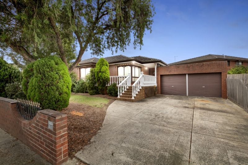 36 Rosemary Drive, Lalor