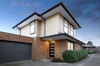 2/16 Cleek Avenue, Oakleigh South VIC, Oakleigh South - Image 1