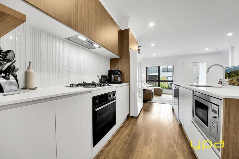 28 Myrtle Walk Cranbourne West VIC, Cranbourne West - Thumbnail 3