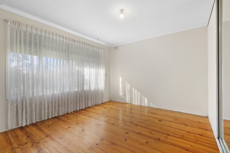 45 Mindoro Crescent, Lalor