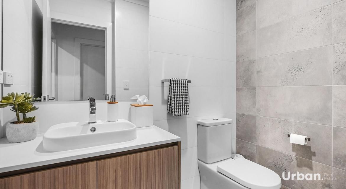 Denham Court 32 Needlebush Avenue