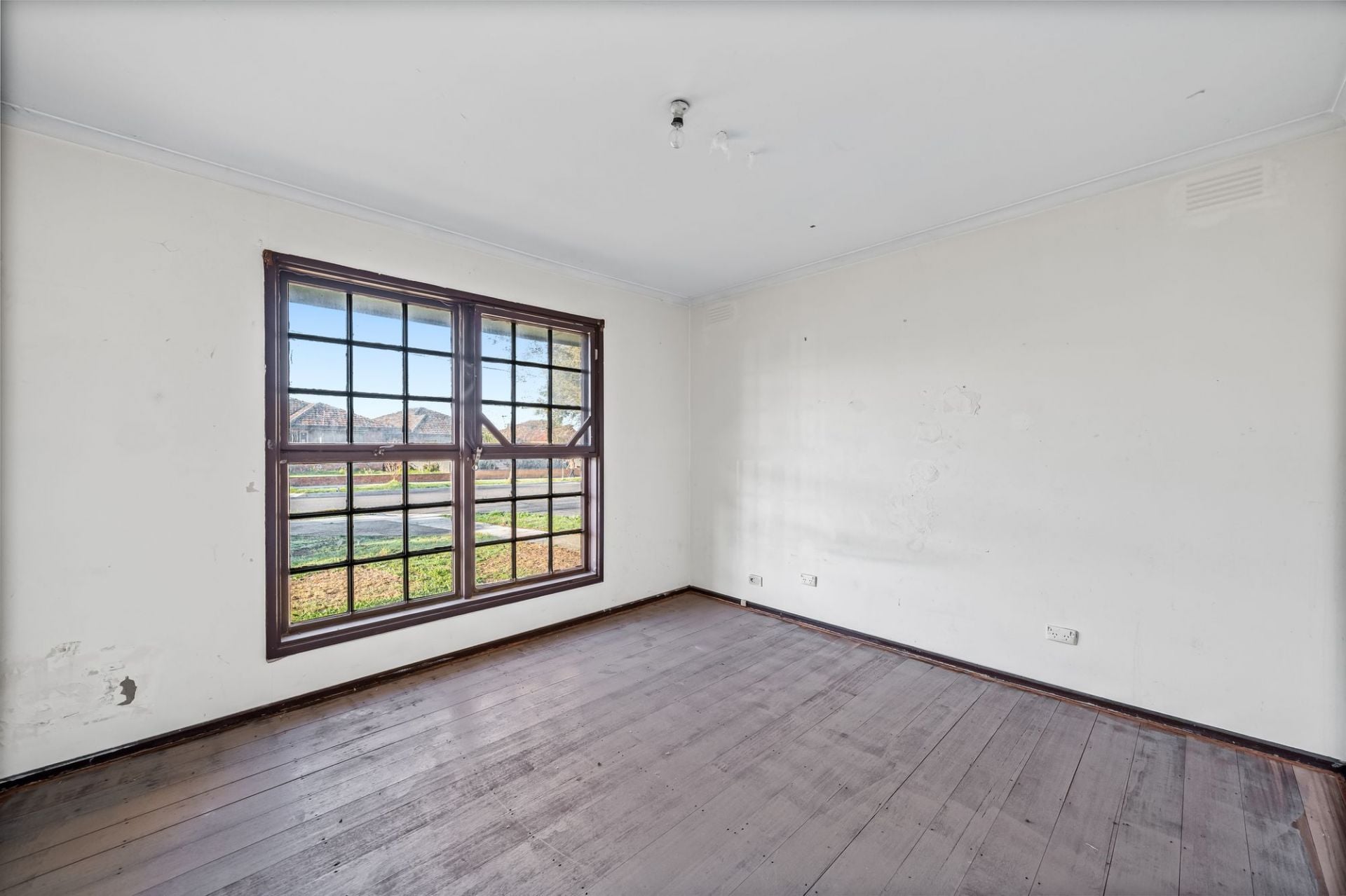 Renovate, Rebuild or Redevelop – Corner Block Potential