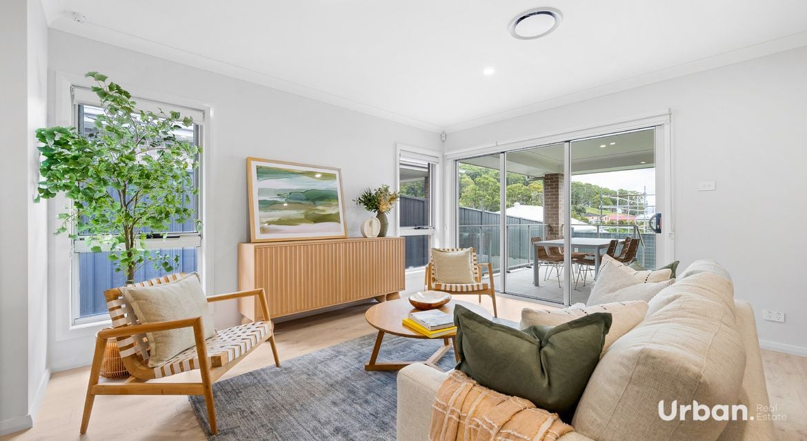 Albion Park 48 Holroyd Street