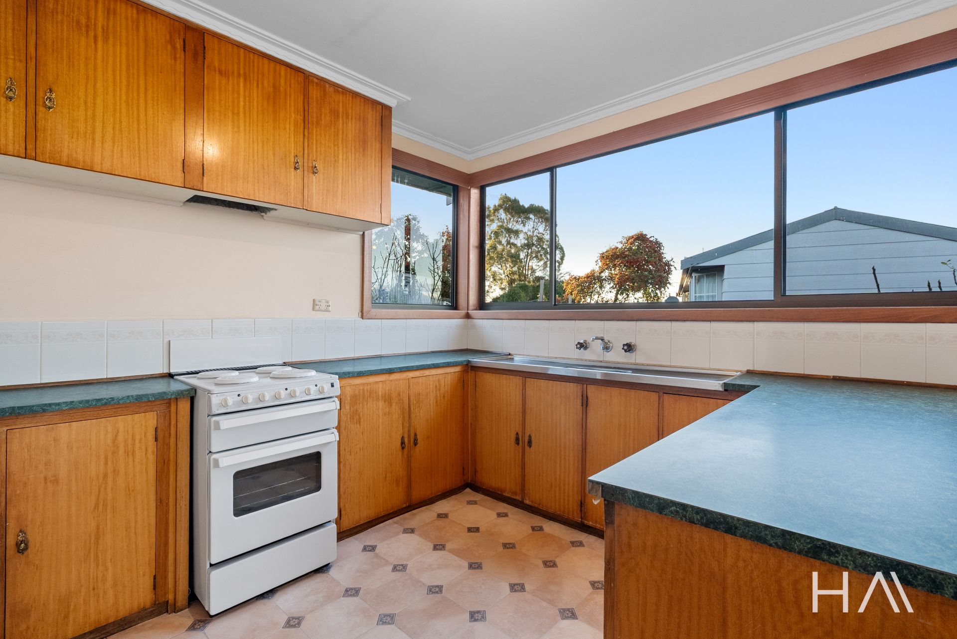 26 Ashleigh Avenue West Launceston, West Launceston - Thumbnail 7