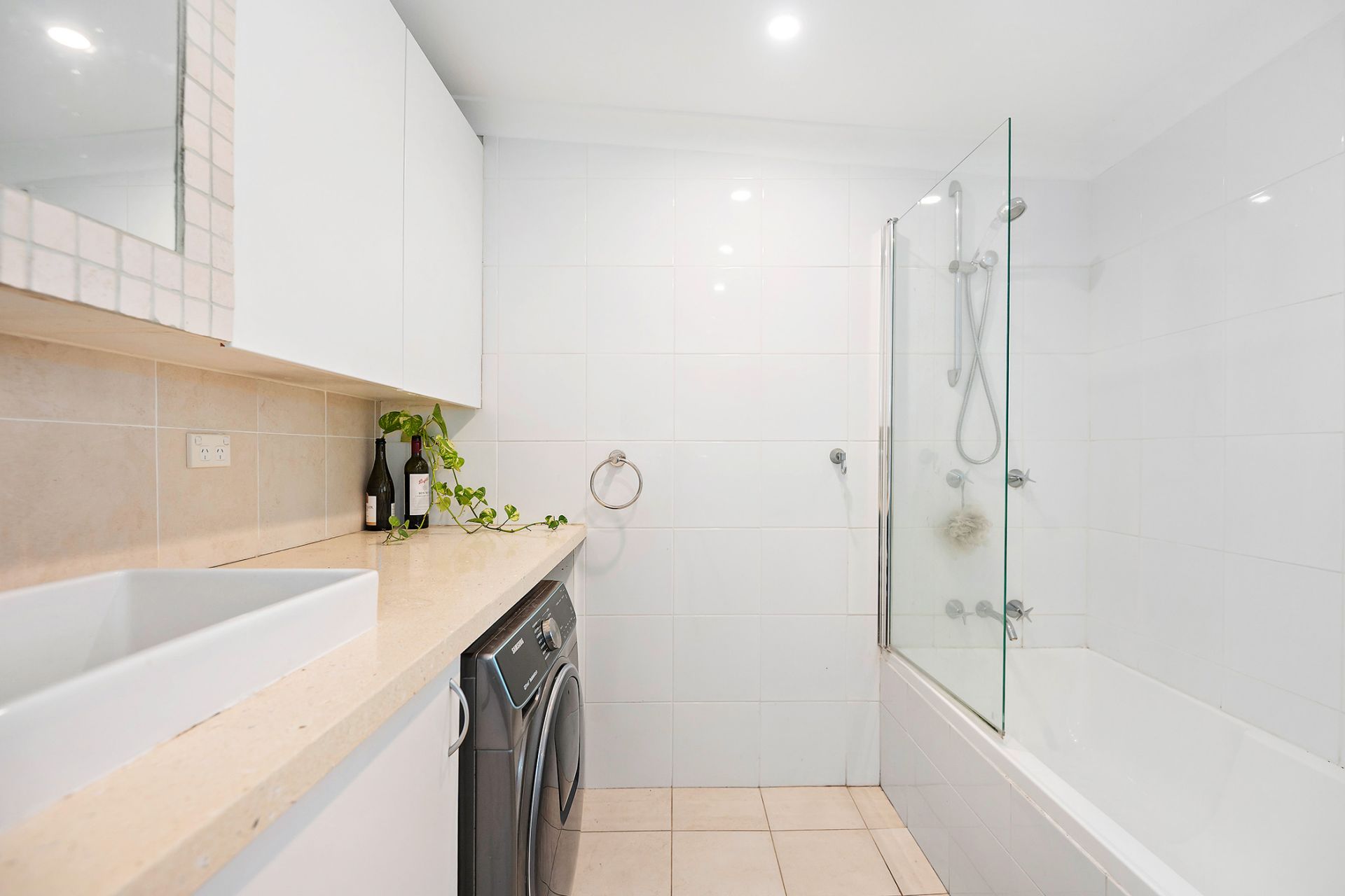 13 Lister Avenue, Seaforth
