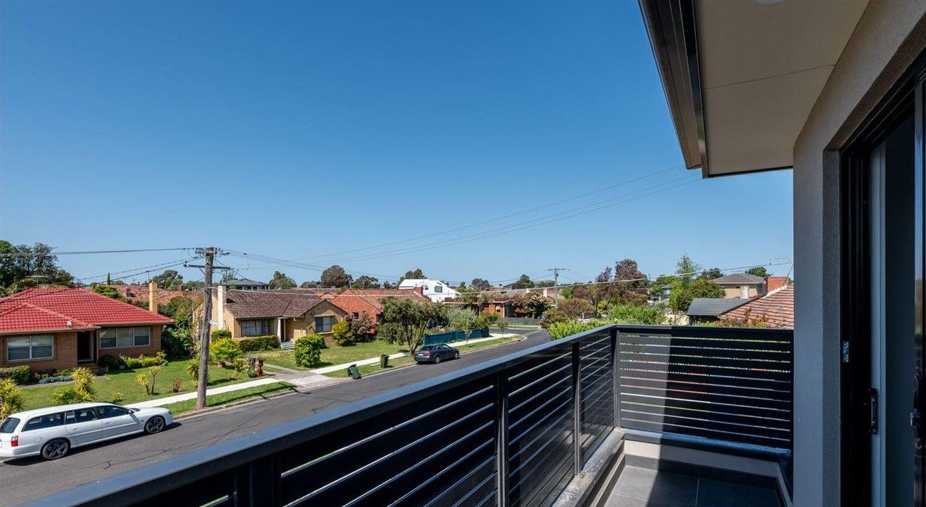 Large Four Bedroom Home In The Heart Of Fawkner!
