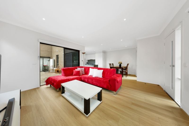 87 Lyndarum Drive, Epping