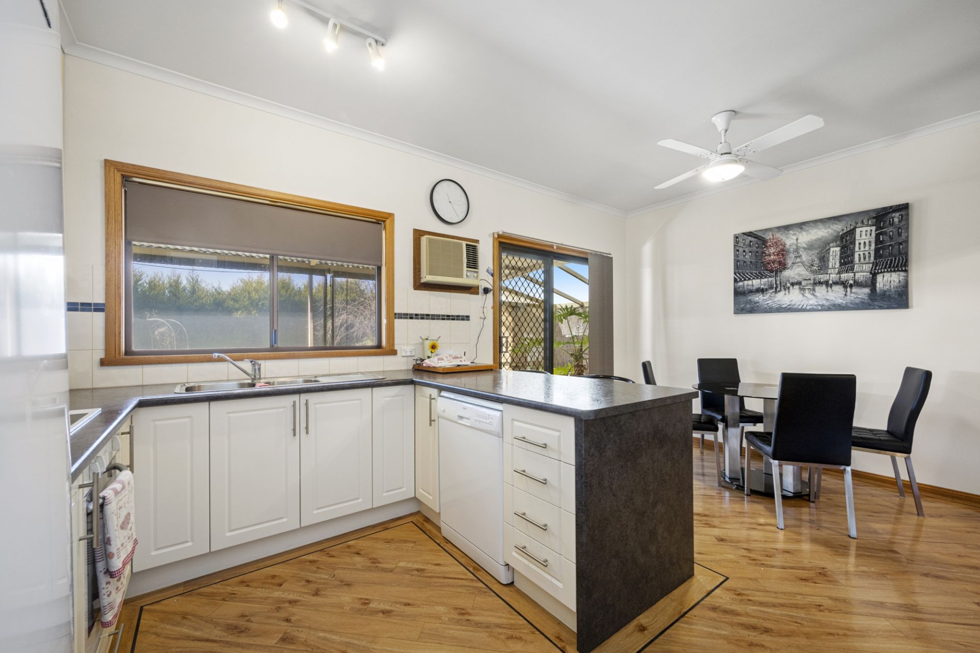50 Pleasant Street, Carisbrook - Thumbnail 4
