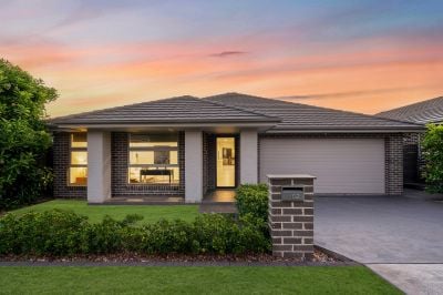 Oran Park 82 Radisich Loop