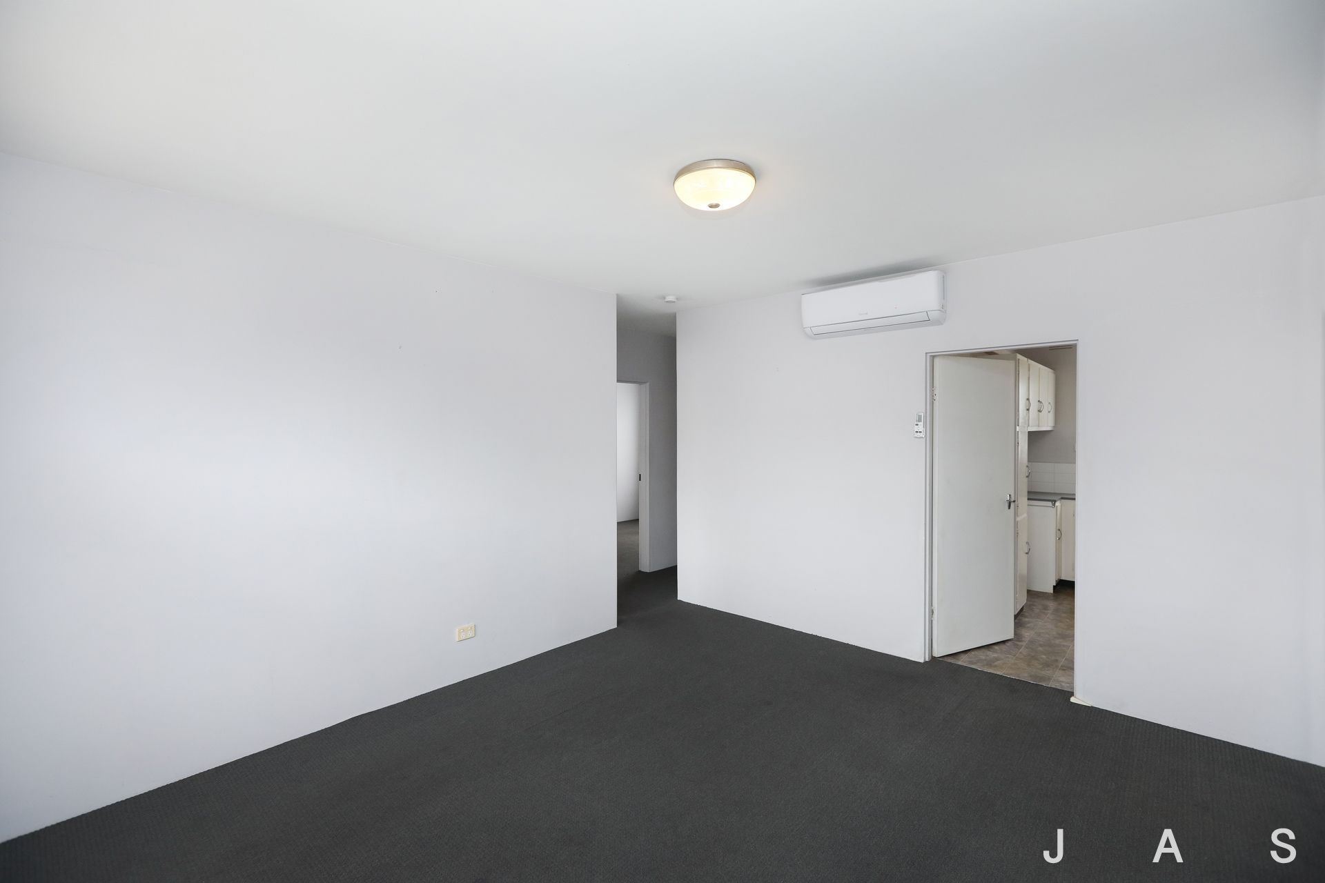 2/99 Verdon Street Williamstown VIC, Williamstown - Thumbnail 6