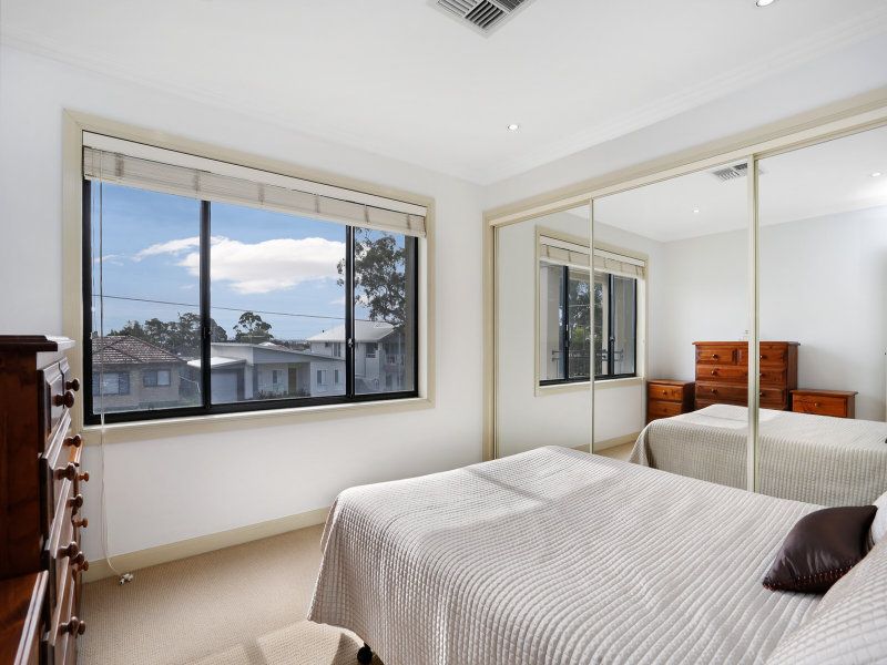 52B Burleigh Avenue, CARINGBAH, Caringbah - Thumbnail 5