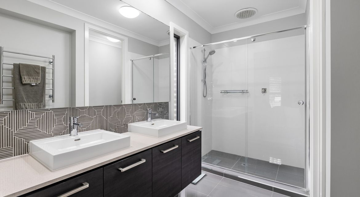 Oran Park 9 Myer Way