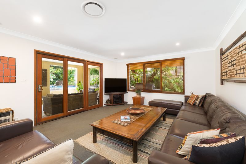 335 Burraneer Bay Road, CARINGBAH SOUTH, Caringbah South - Thumbnail 5