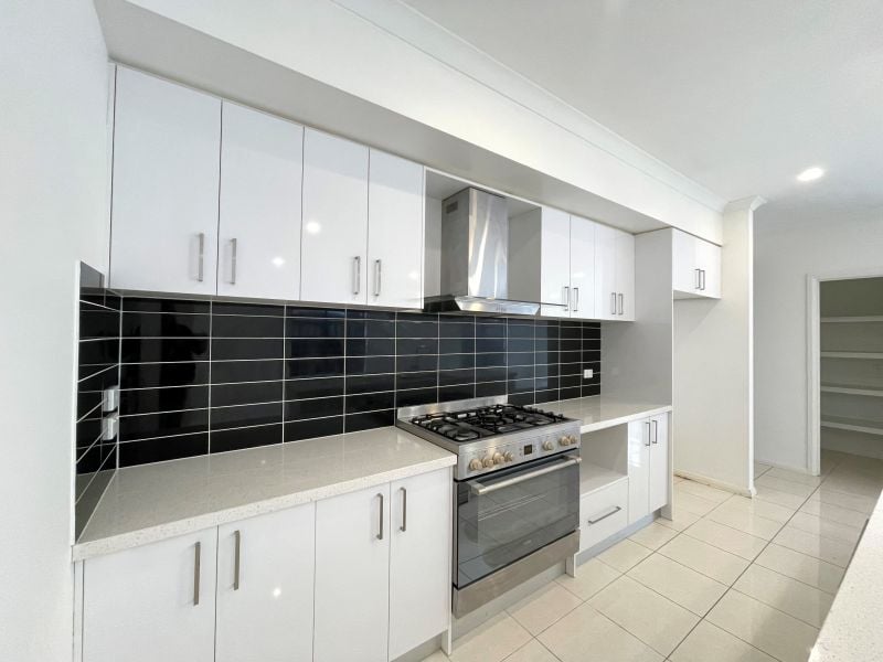 37 Linfield Parade, Wollert