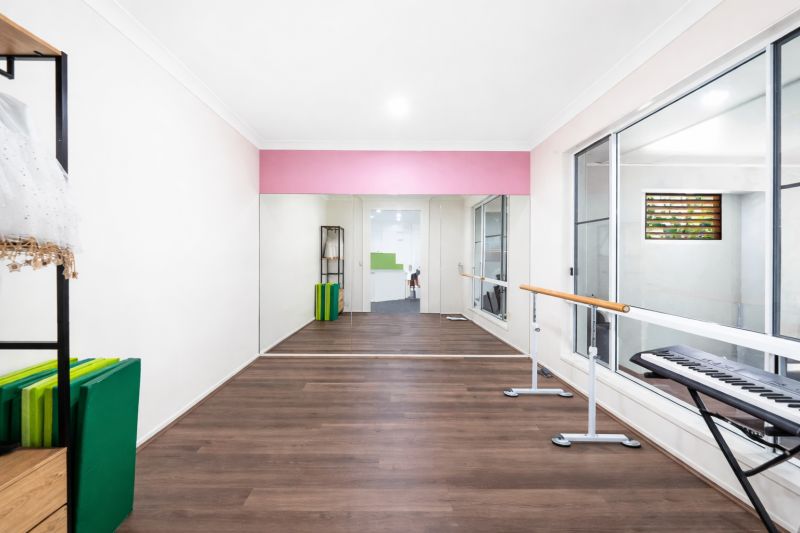 10 Seawind Road, Coomera Waters - Thumbnail 7