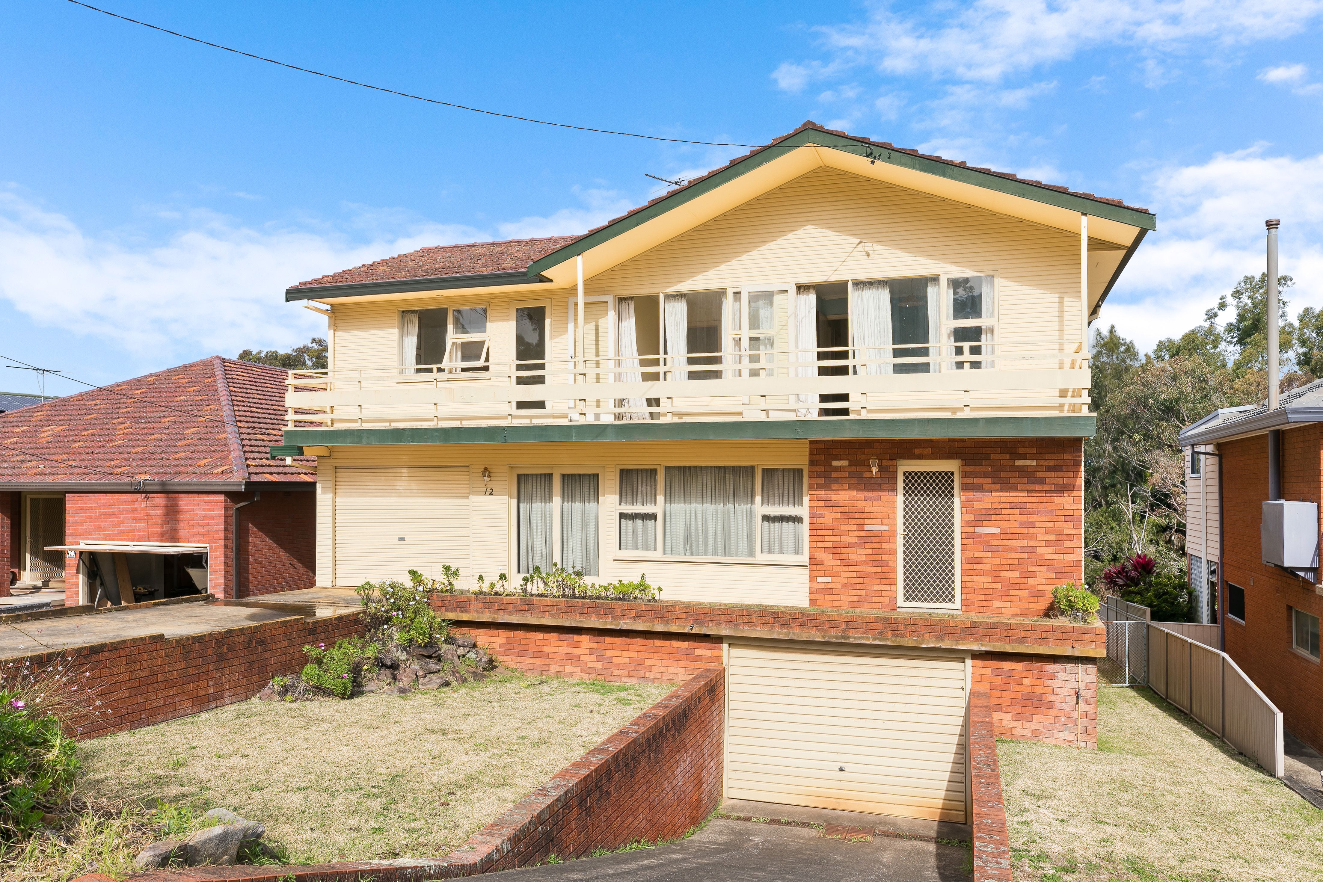 12 Sunshine Parade PEAKHURST HEIGHTS 2210