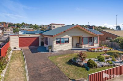 64 Brooke Street, East Devonport, East Devonport - Thumbnail 2