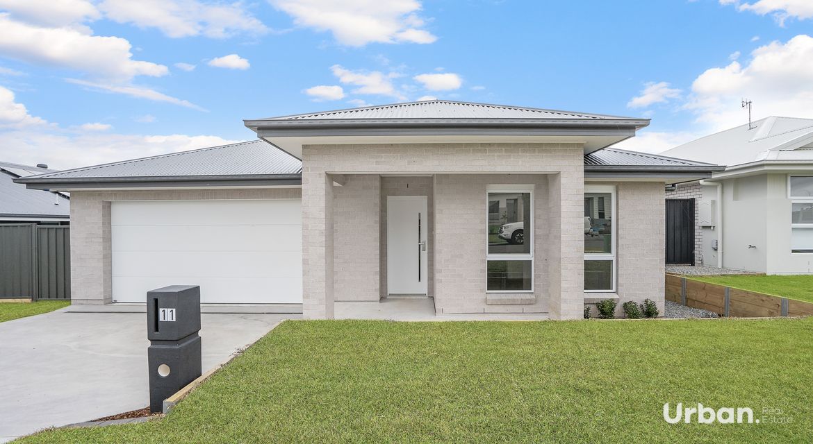 Buchanan 11 Kooralbyn Road