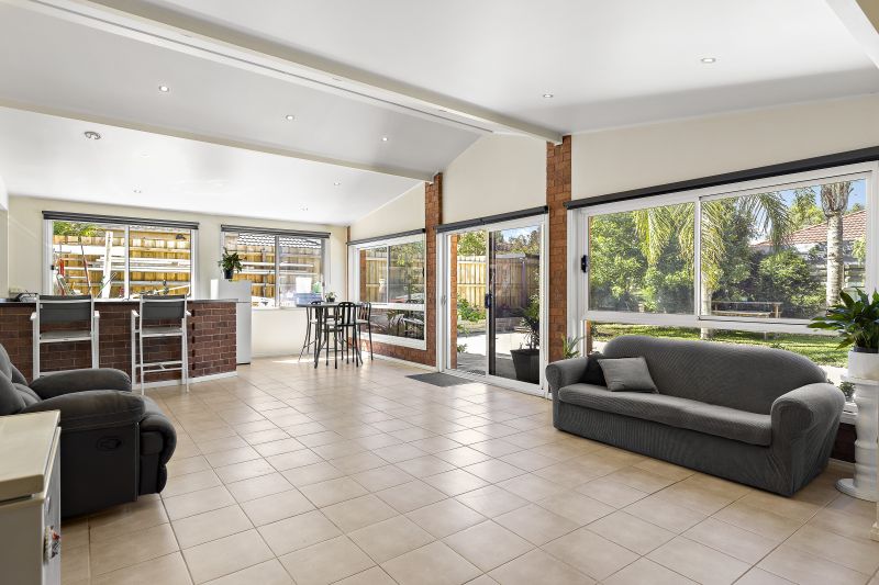 24 Jardier Terrace, South Morang