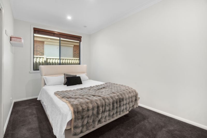 2 Turella Court, Lalor