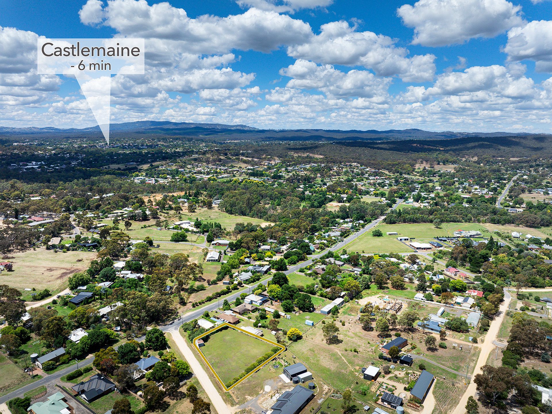 11 Dann Street, Campbells Creek - Thumbnail 3