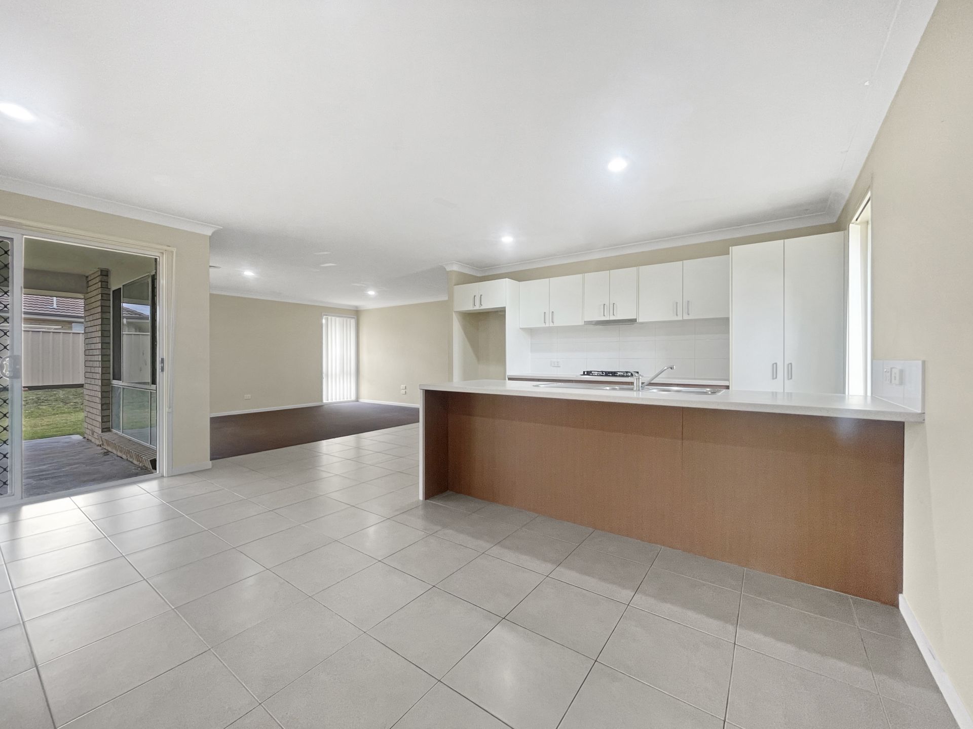 53 Honeyman Drive Orange NSW, Orange - Thumbnail 3