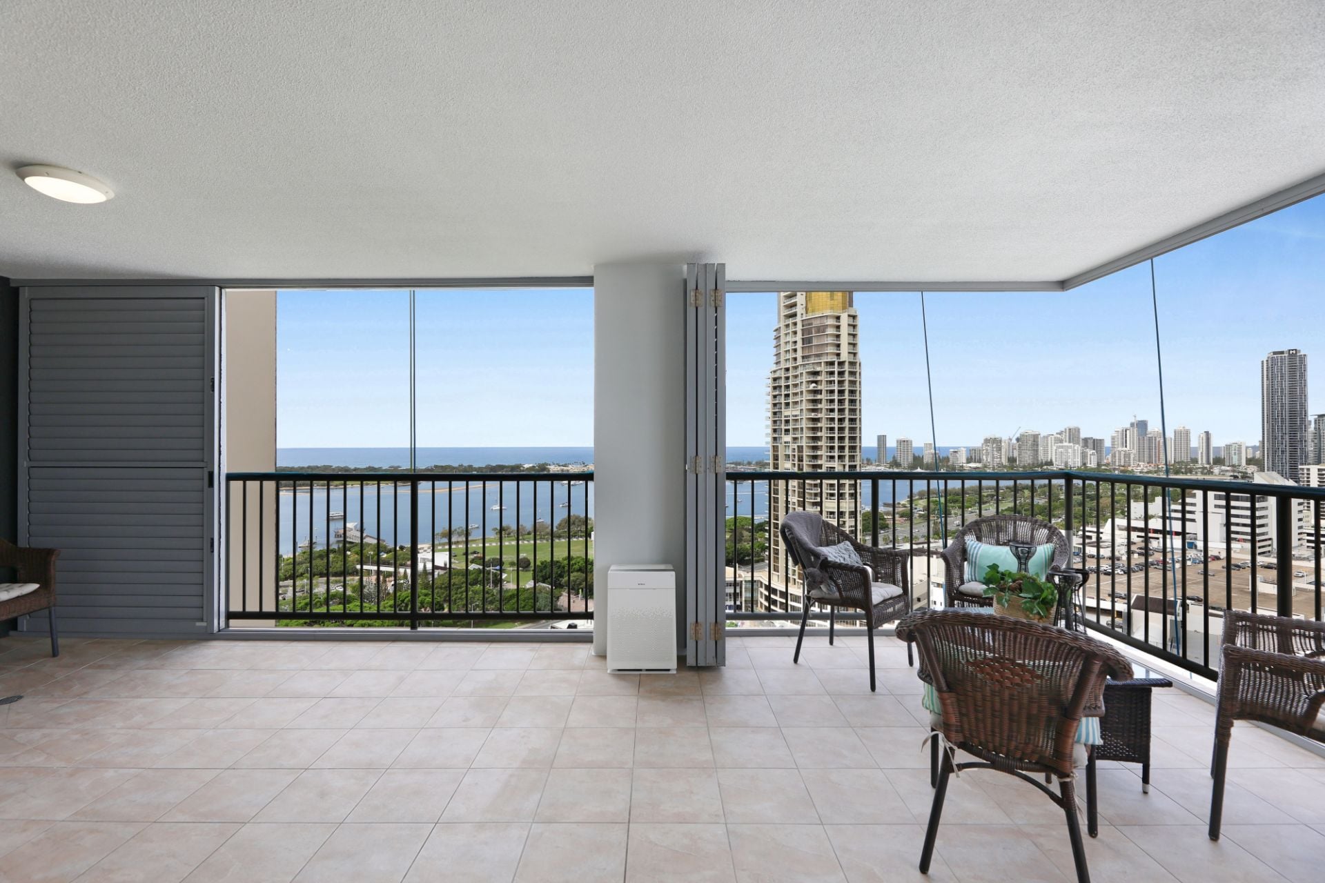 266/105 Scarborough Street, Southport QLD, Southport - Thumbnail 6