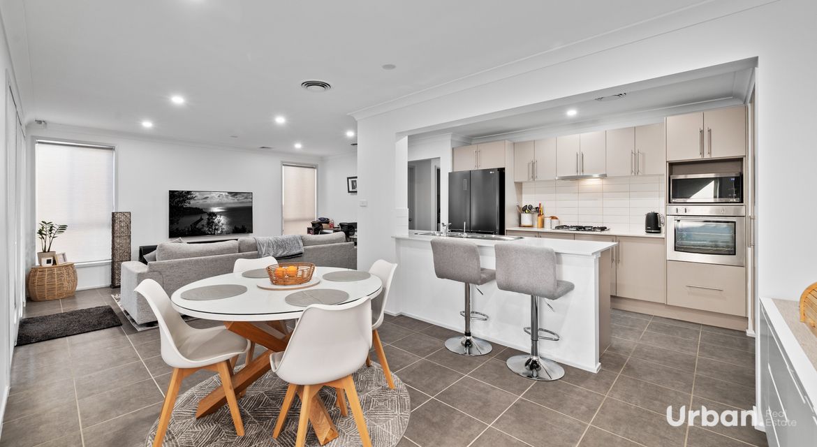 Prestons 18 Stansmore Avenue