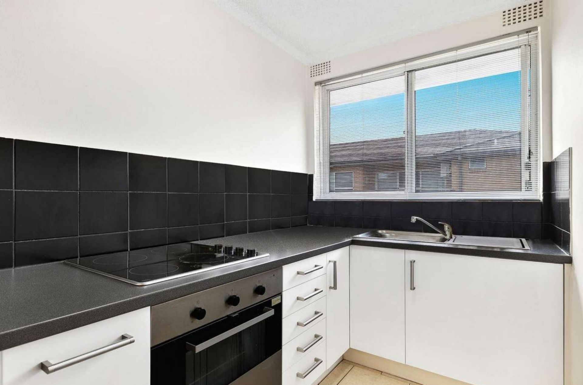 13/555 Victoria Road, Ryde, Ryde - Thumbnail 3
