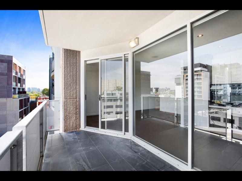 405/20 Garden Street, South Yarra - Thumbnail 7