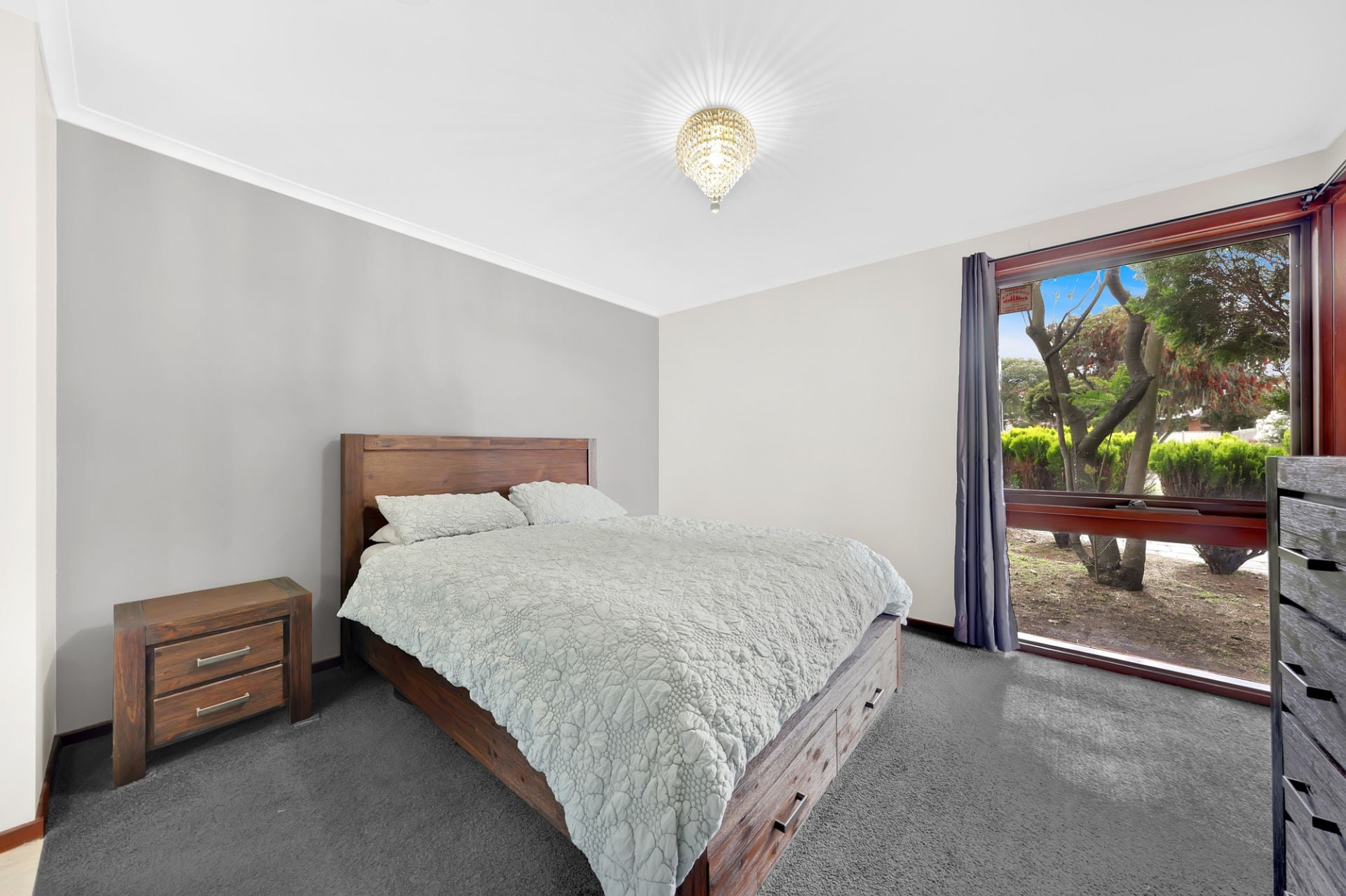 Big, Bright & Spacious!