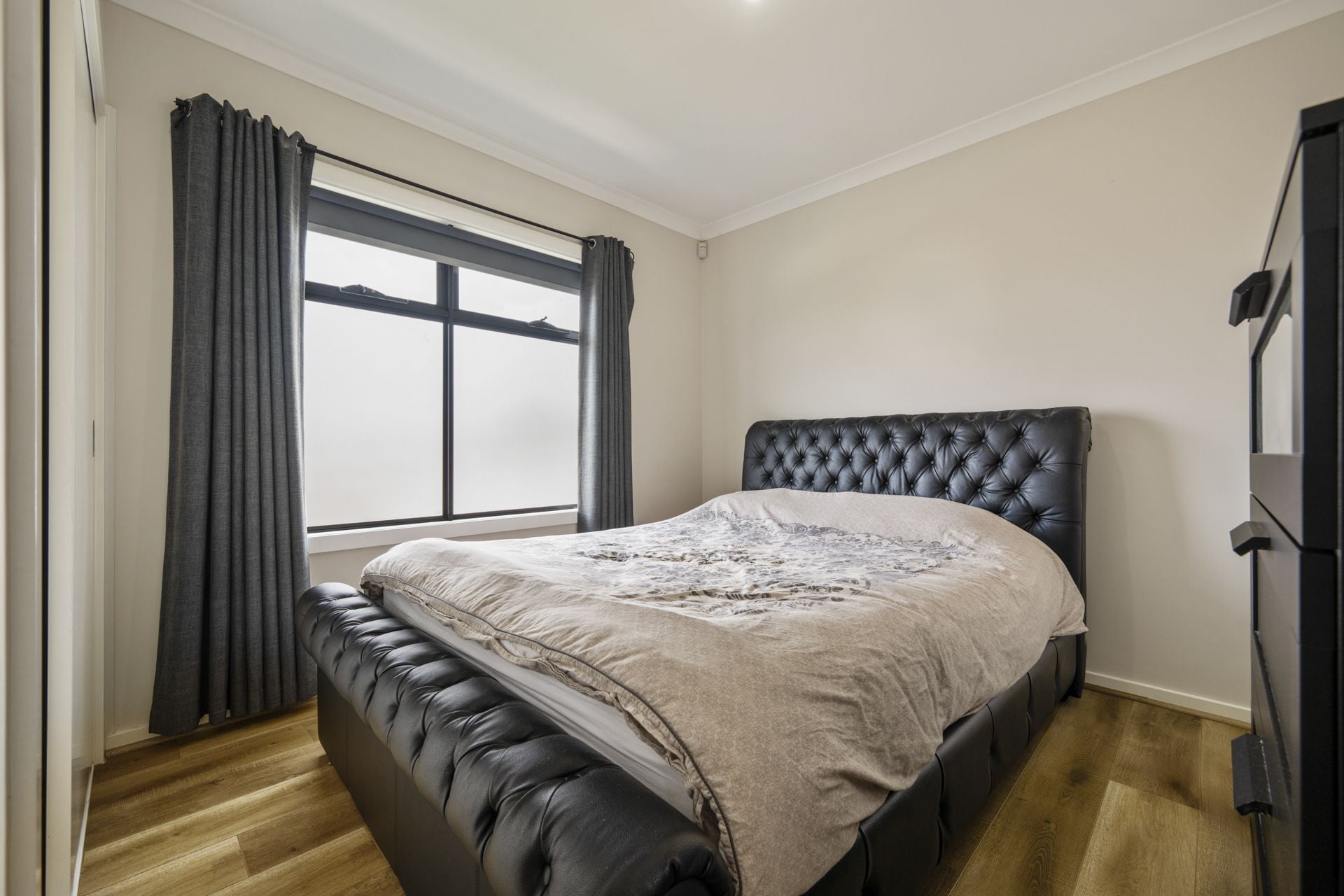 Modern 2 Bedroom Townhouse