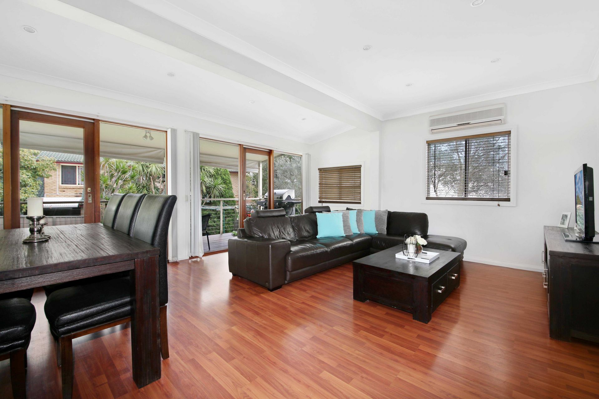 93 Oak Road, KIRRAWEE, Kirrawee - Thumbnail 4