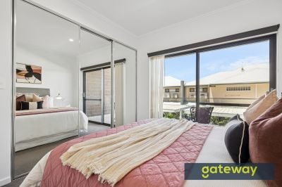 3/5 Birdwood Road, Melville