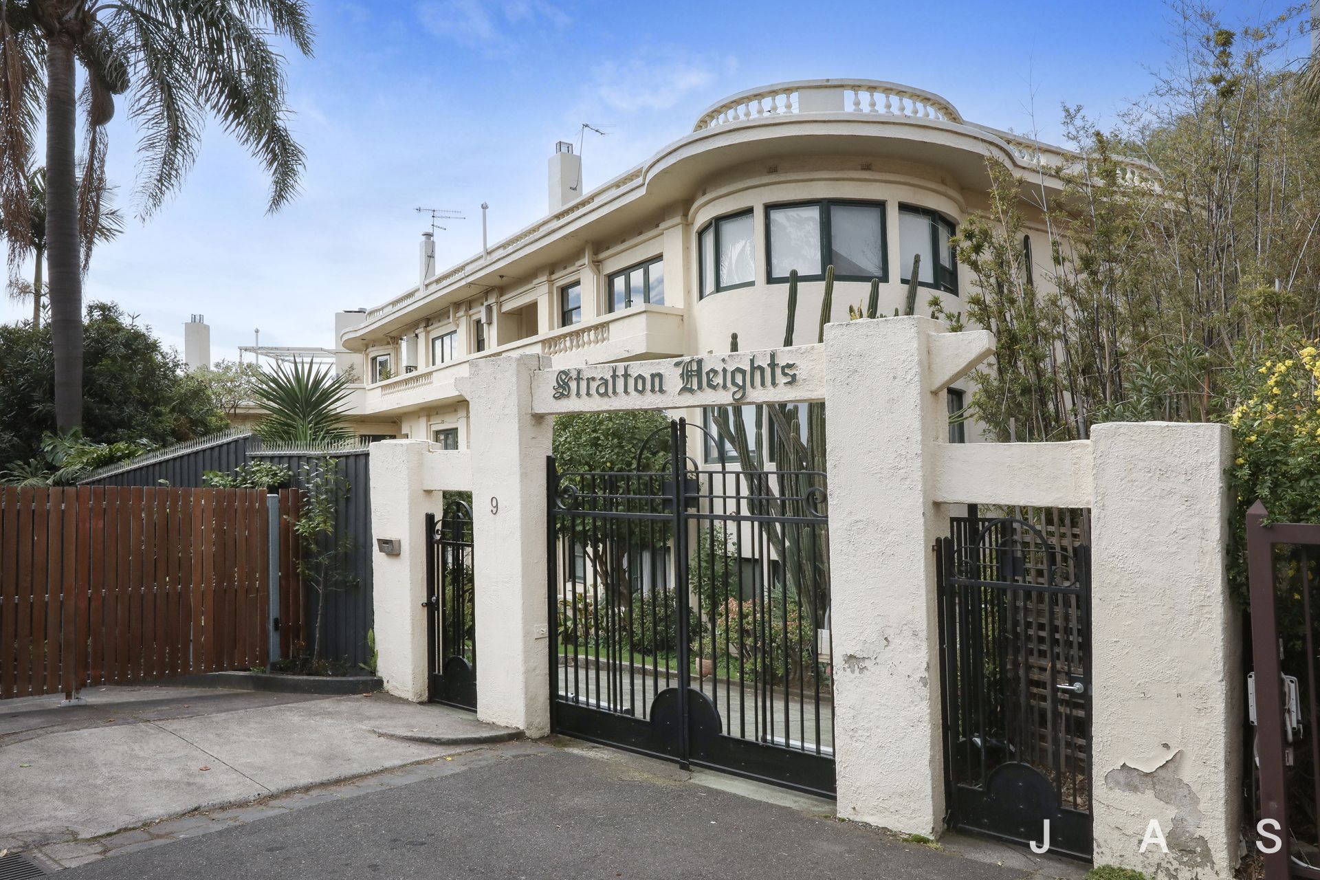 4/63 Alexandra Avenue South Yarra VIC, South Yarra - Thumbnail 3
