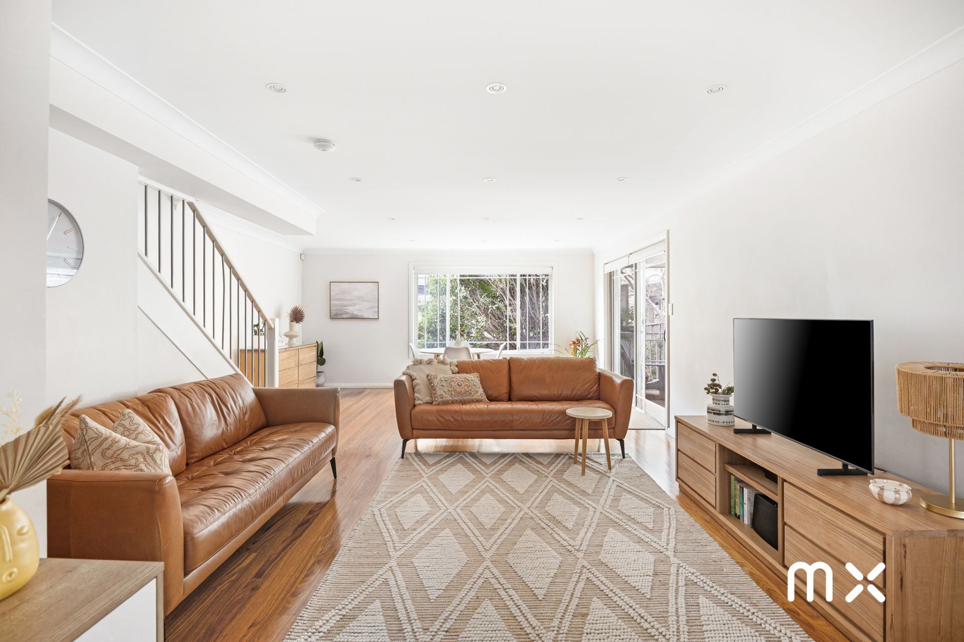 3/231 Gipps Road, Keiraville - Image 1