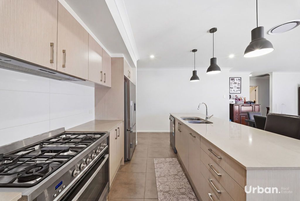 Oran Park 16 Herd Street