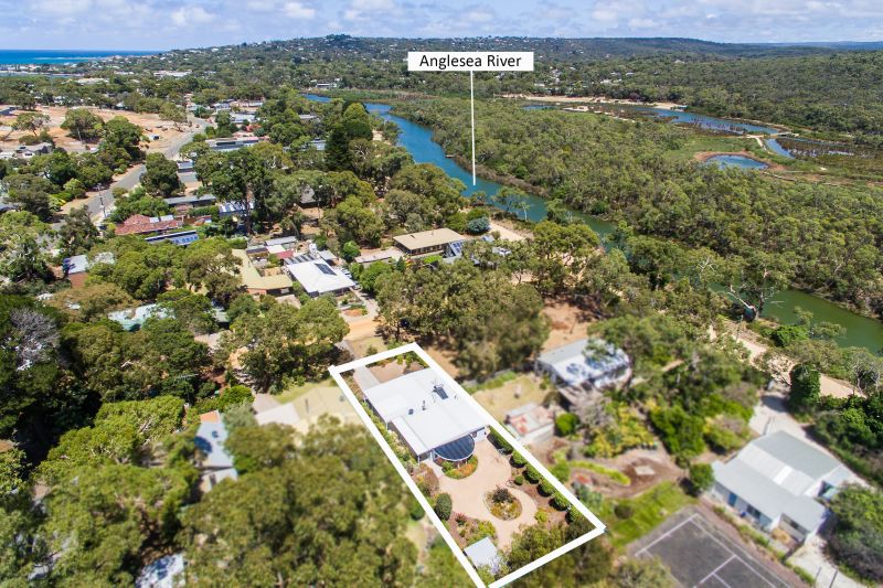 1 Kenneth Street Anglesea VIC, Anglesea - Thumbnail 7