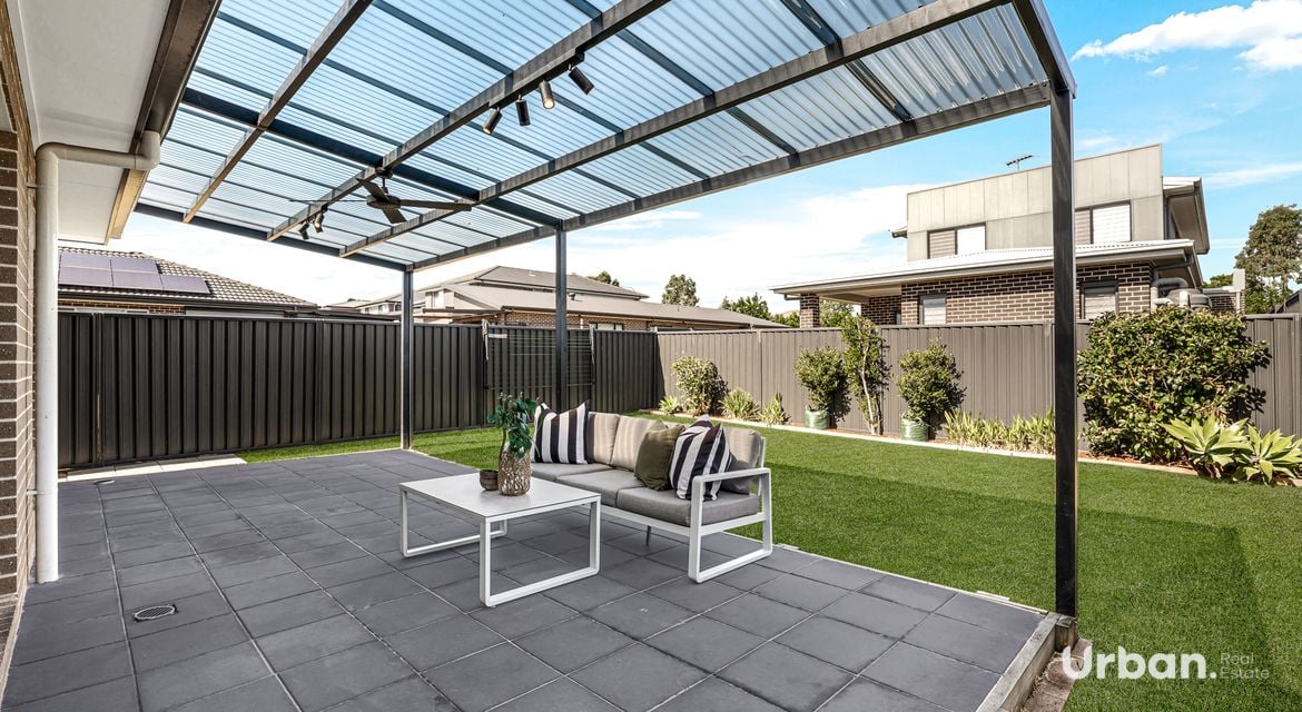 Colebee 16 Sandalwood Crescent