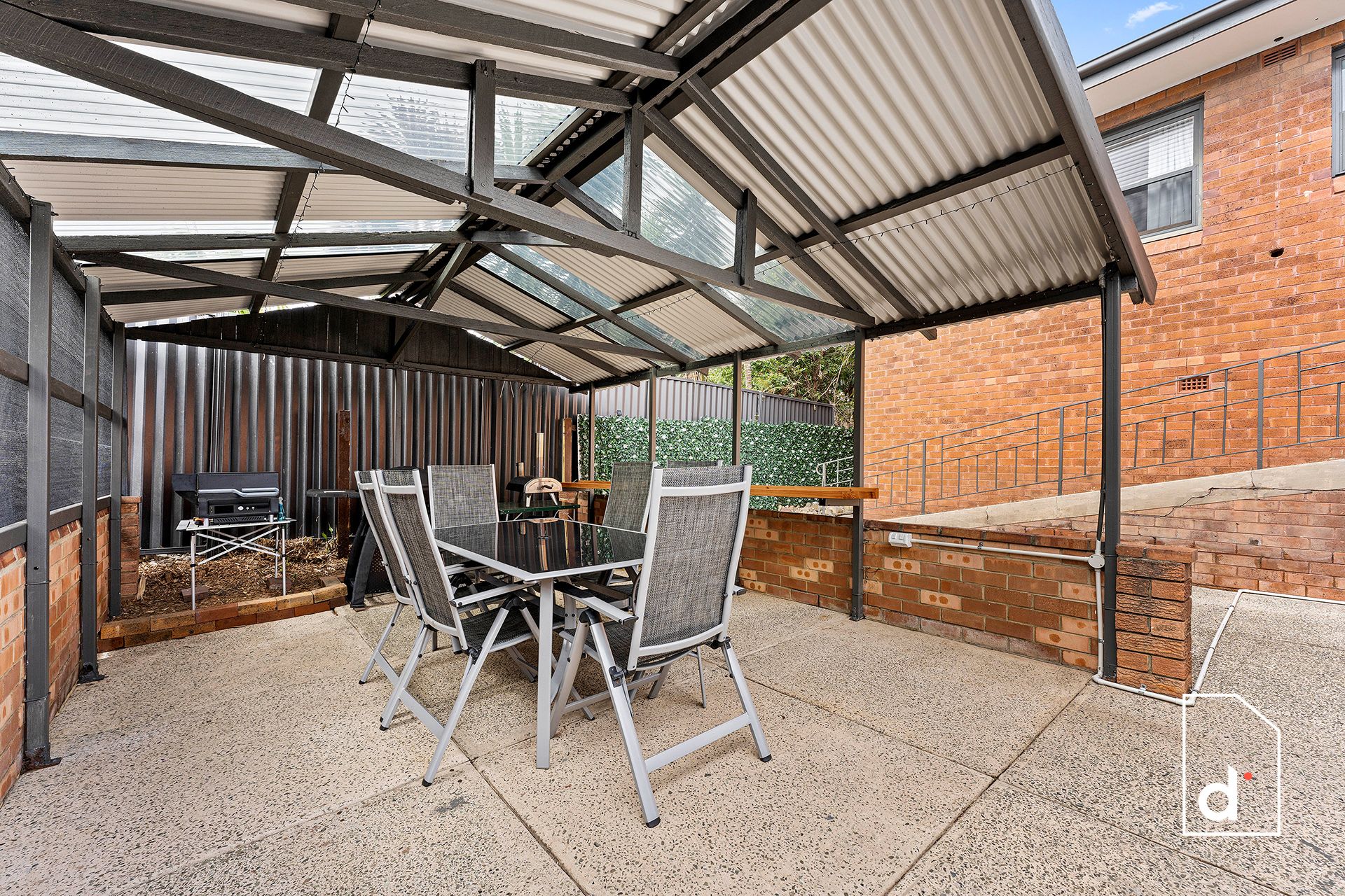 523 Princes Highway, Woonona NSW