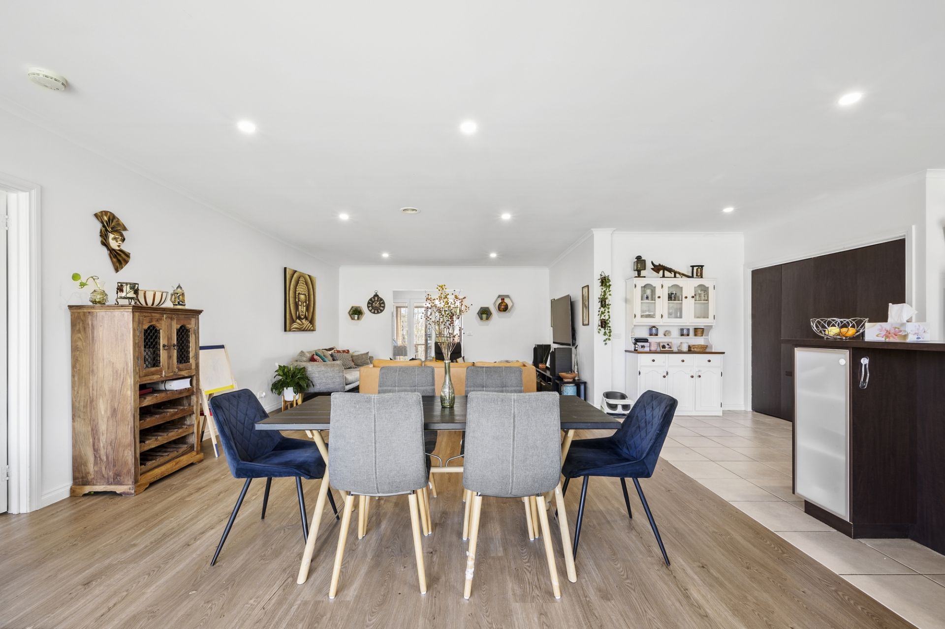 24 Essex Street Wendouree VIC, Wendouree - Thumbnail 8