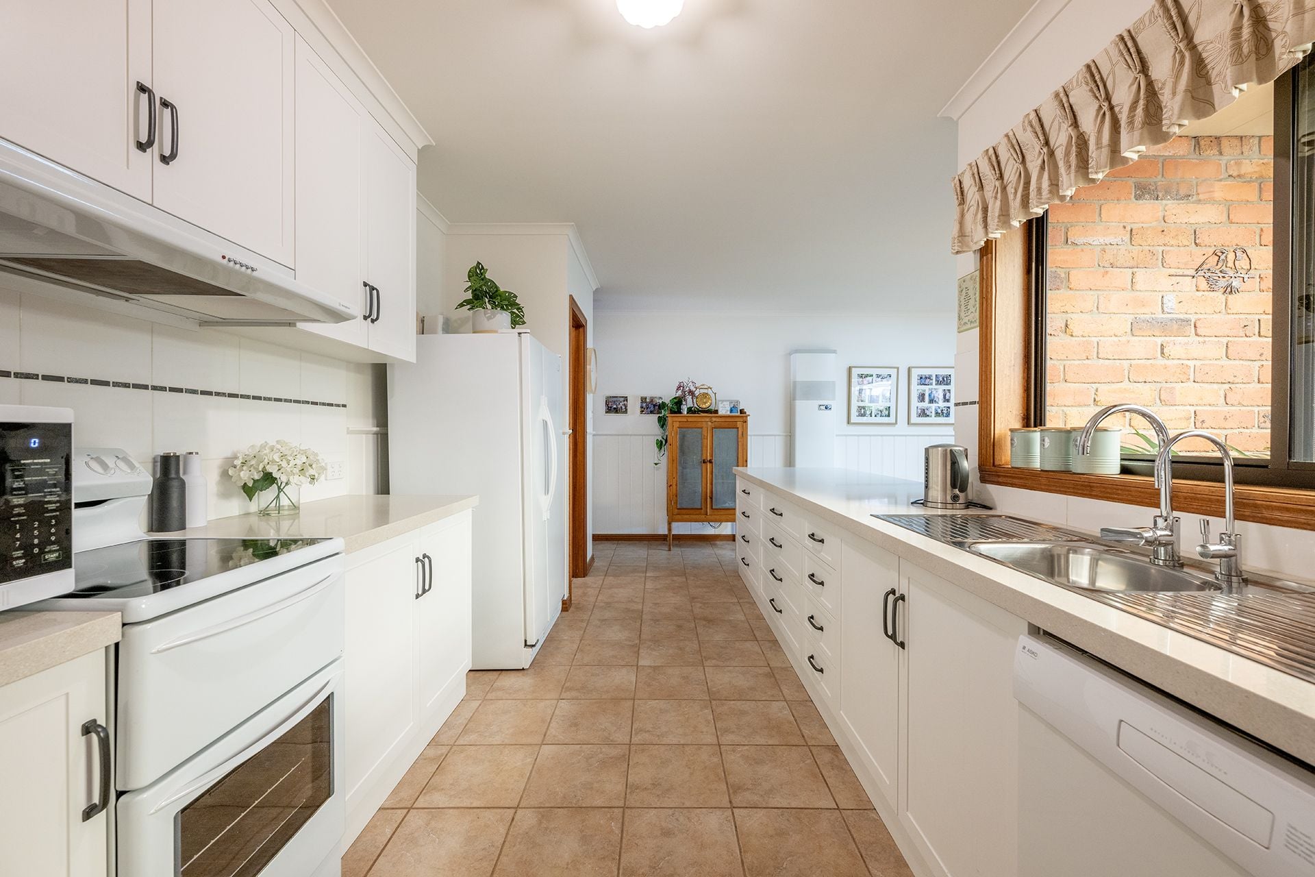 14 Barnes Boulevard Horsham VIC, Horsham - Thumbnail 7