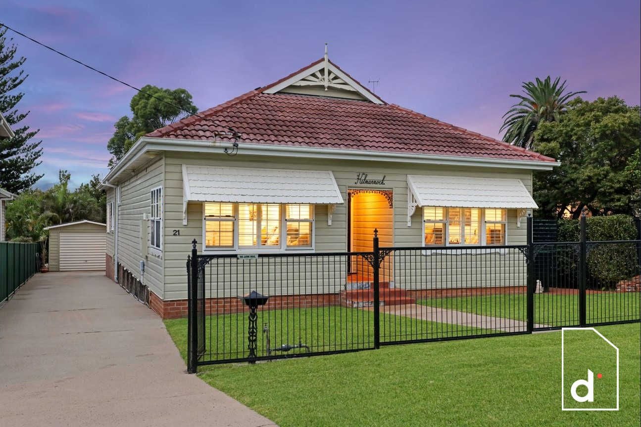 21 Caroline Street, Corrimal NSW